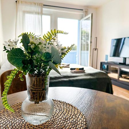 Modernes Apartment Naehe Chemnitz Wifi Netflix Neukirchen  Экстерьер фото